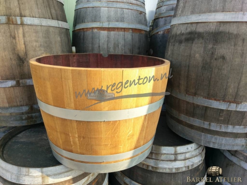  Wijnvat kuip behandeld met olie