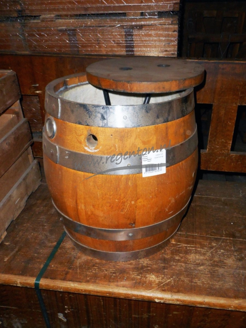  Klein vaatje met losse biertapjes