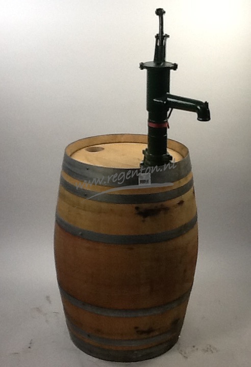  Vat 225 liter met pomp onbehandeld